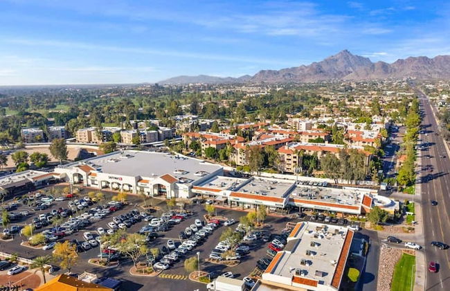 Beautiful Newly Remodeled 2-bdrm Biltmore Condo! - Foto 27