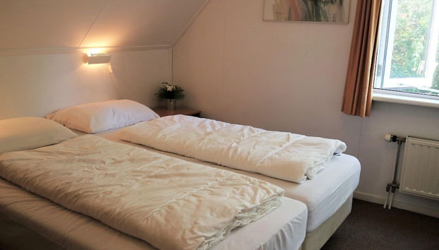 Holiday Home Buitenplaats Berg With 5 Rooms - Foto 3, Zimmer