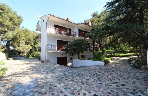 Apartment Clementina - Photo 1