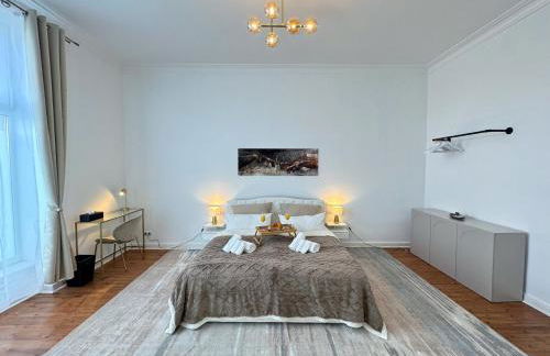 HolidayHome Apartments l Spacious Luxury Apartment in Prenzlauer Berg - Photo 4