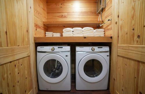 Unique Cabin Sauna Hot Tub FirePit Games - Foto 32