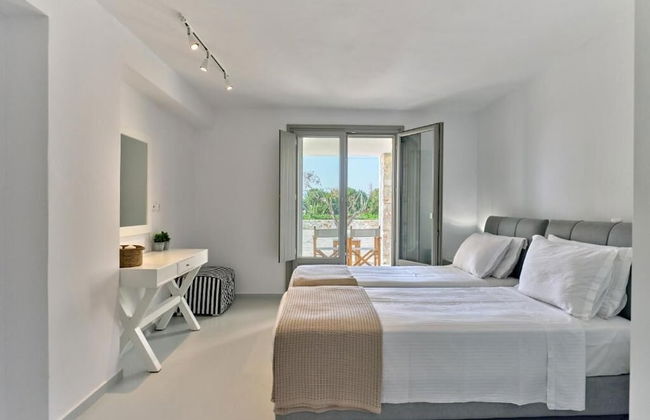 Empire Luxury Villas - Photo 18