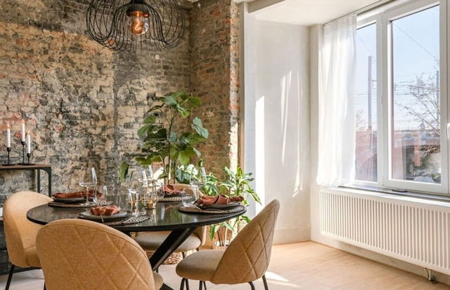 Industrial Apartment With Terrace in Antwerp - Photo 9