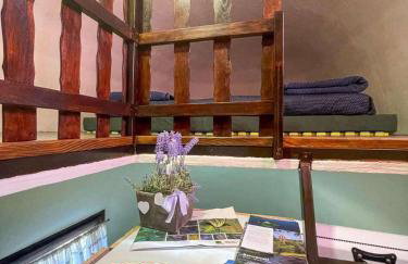 Mushroom house - Sleeps 4 - Pets Ok - Parking - Foto 33