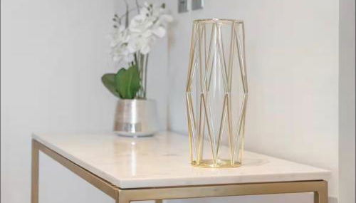 Impeccable 2-bed Apartment in Central London - Foto 3