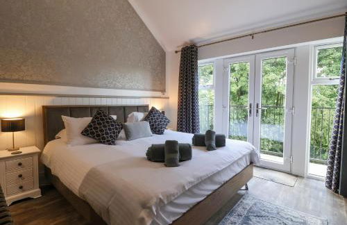 Waters Edge Lock View - Foto 14