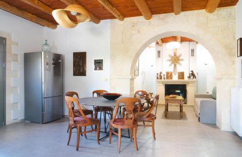 Emily Maria Fine Living - Foto 33