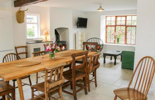 The Old Farmhouse, Upper Pitts - Photo 13