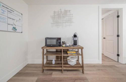 Contemporary Oaks | Heated Pool + Screened Lanai - Foto 6