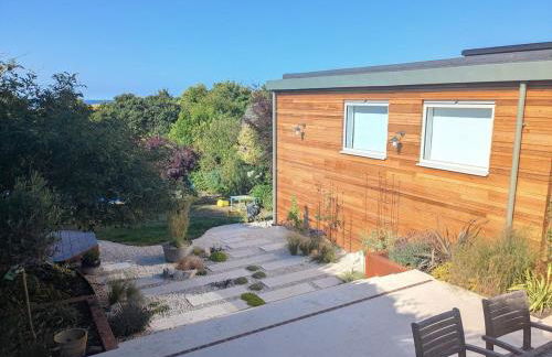 Sea View Villa with Huge Garden & Table Tennis - Foto 39