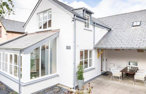 London House, a stylish family home for 6. - Foto 33