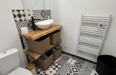 ValenStay - Maison groupes ou famille - Netflix - Foto 14