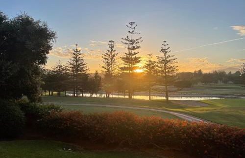 Sunset apartment, front line Mijas Golf - Photo 16