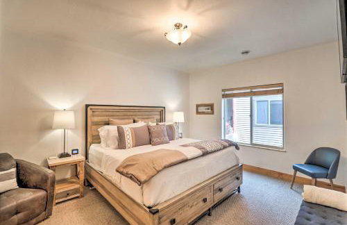 Flathead Lake Getaway with Balcony, Fireplace! - Foto 13