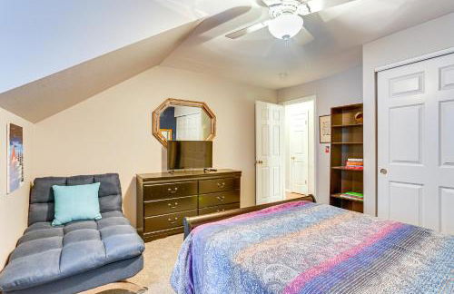 Spacious Family Home with Deck and Yard in Littleton! - Foto 24