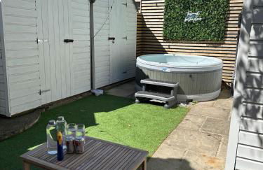 The Telephone exchange very quaint hot tub stay - Foto 1