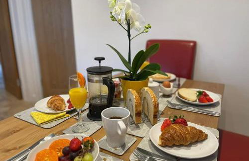 Stunning cottage with hot tub - Photo 48