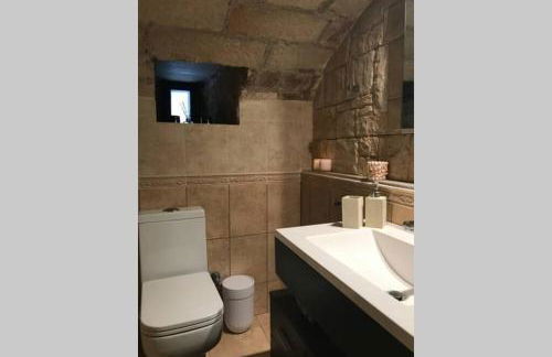 Blue Door (in the castle of Monembasia) - Foto 10