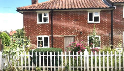 Love Heart Cottage - Foto 3, Garden