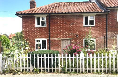 Love Heart Cottage - Foto 3