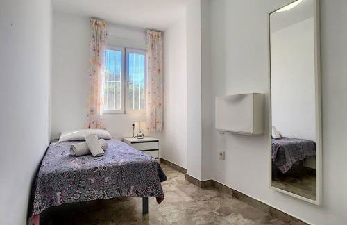 3 bed ground first floor apartment. Close to beach - Foto 22