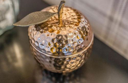 Parkside 2 bedroom house near Dunfermline & Edinburgh - Photo 6