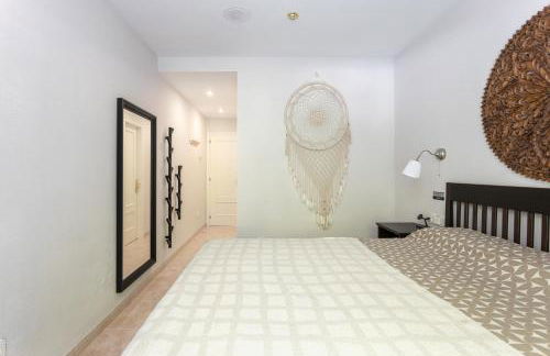 SeaBreezeHeaven - Sea View Apartment, Pool & Spacious Terrace with BBQ - 50m from Sant Pol Beach - Foto 18