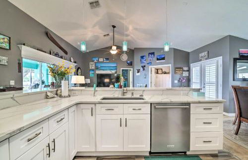 Florida Family Home with Dock on Saw Mill Lake! - Foto 9