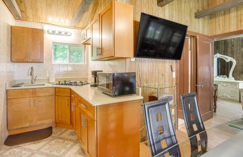 Community Perks Mongaup Valley Cabin with Grill! - Foto 8