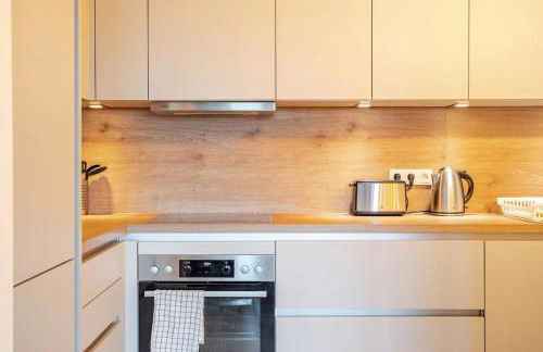 HJ 18 by ROCKCHAIR Apartments l SUPERHOST Status l Super Flat, 2 Bedrooms 2 Bathrooms Balcony Elevator welcomes you! - Foto 11