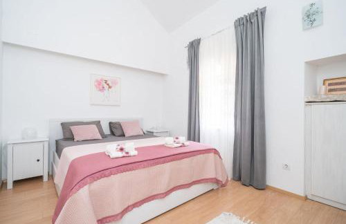 Holiday Home Majkovi - Photo 77