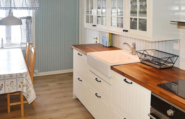 Holiday Home in AverÃ¸y - Photo 9