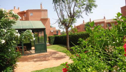 Manilva Beach 97 - Photo 4, Garden, Garden view