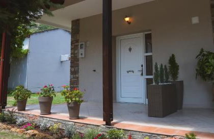 Zeni Pozar - Foto 12