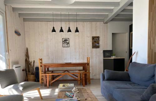 Maison avec terrasse et piscine privée proche plage - FR-1-336-139 - Foto 10