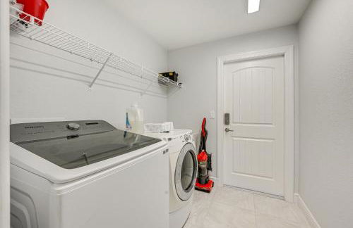 Hot Tub and Lanai! Marco Island Home 2 Mi to Beaches - Foto 21