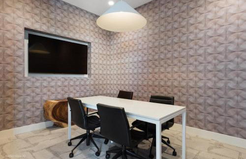 Sage Modern Apartments Near Union Park in West Loop - Photo 9