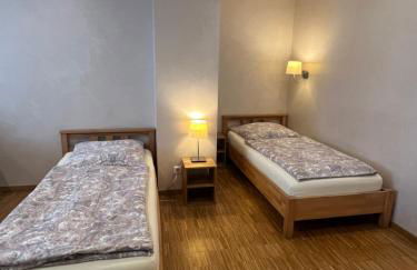 City Home- Business Apartment, private Parking Free - Foto 7