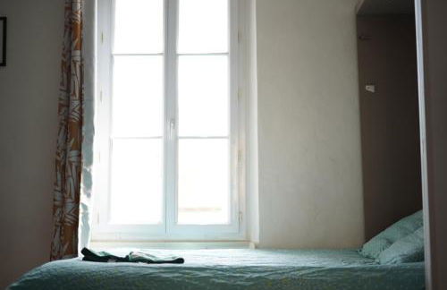 Logement Cosy avec stationnement gratuit - Foto 4