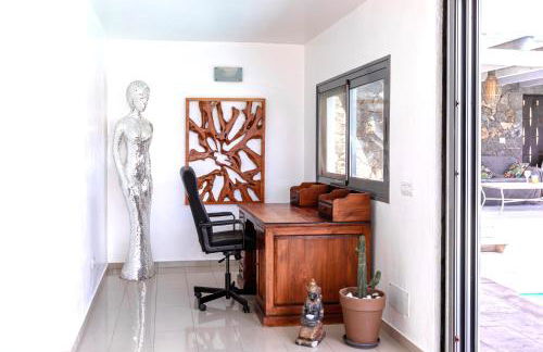 Luxus Villa mit 5 Schlafzimmern, Heated Pool, PS4, Fitnessraum - Foto 21