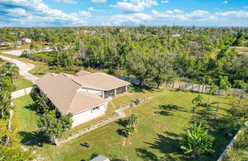 Coastal Family Home with Game Room in St James City! - Foto 41