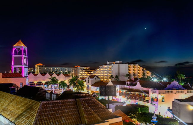 Luxury 2-bedroom Condo Right on the Strip in Palm Beach - Foto 38