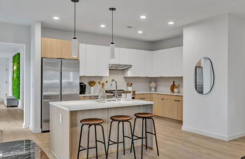 HUGE downtown corner unit- Pool-Gym-Walk 2 Broadway - Foto 8