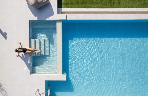 Vellis Residence - Photo 2