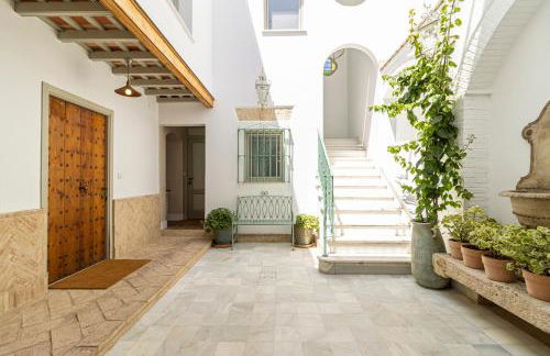 La Casa de la Plaza del Arroyo - Traditional Luxury in Jerez - Foto 1