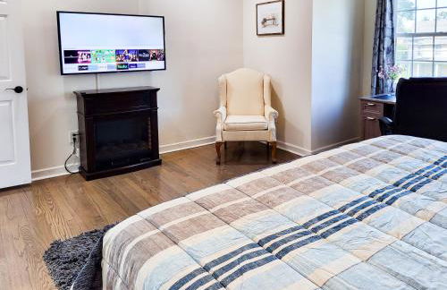 Spacious 2-BR 1-Bath King suite! - Foto 26