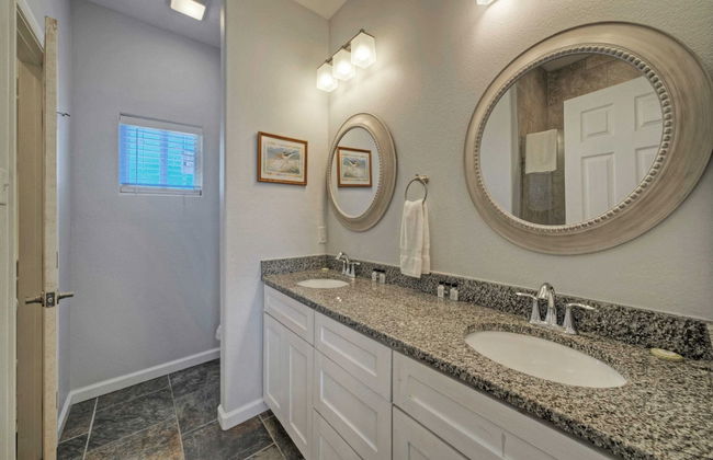 6bdr Bay Haven w/ Shared Waterfront Pool + Boat Dock Keeper Trout by Avantstay - Foto 20