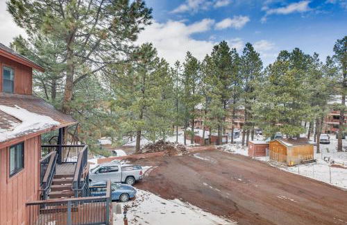 Cozy Angel Fire Condo - Walk to Ski Lift! - Foto 23