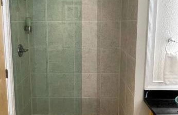 Elegant Condo - European Charm - Foto 20