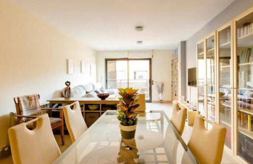 Apt.p/5 15min from Barcelona and Beaches W/Terrace - Photo 6